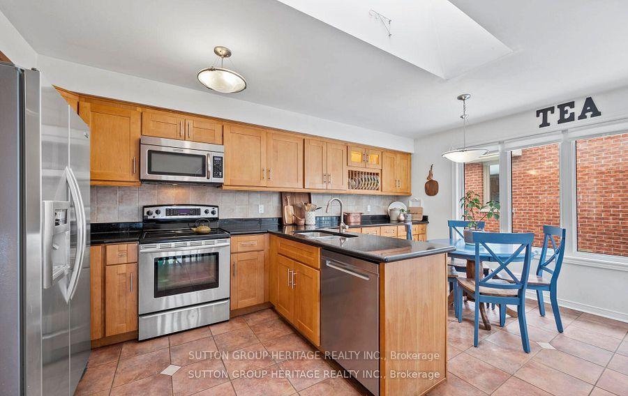 Photo 9 of 3 Boychyn Drive, Whitby, Pringle Creek — HOMEH