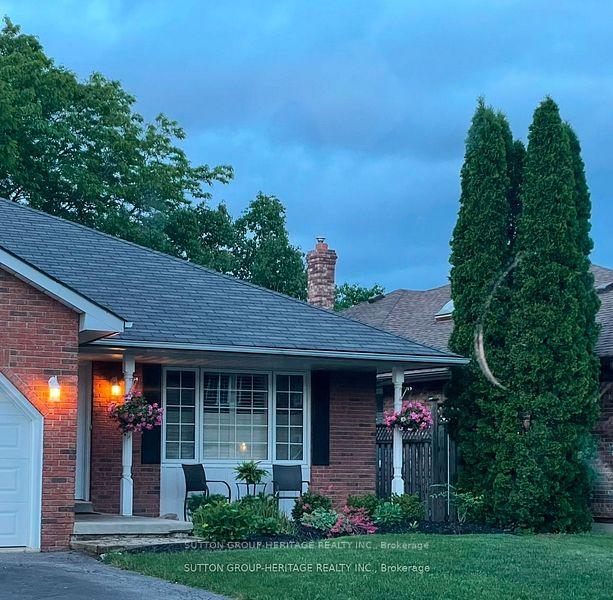 Photo 37 of 3 Boychyn Drive, Whitby, Pringle Creek — HOMEH