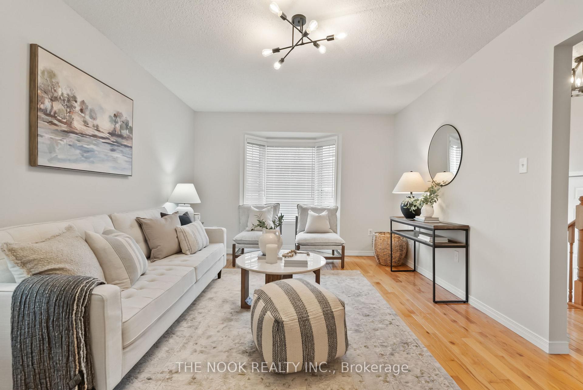 Photo 5 of 745 Grandview Street N, Oshawa, Pinecrest — HOMEH