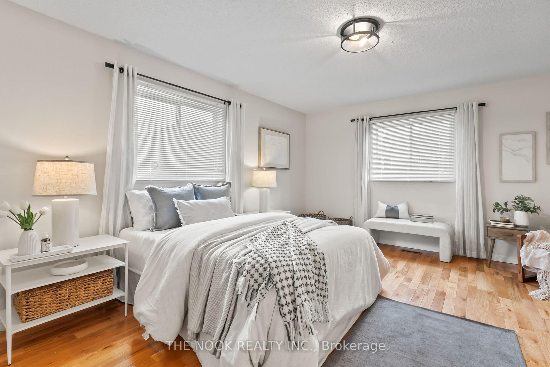 Photo 18 of 745 Grandview Street N, Oshawa, Pinecrest — HOMEH