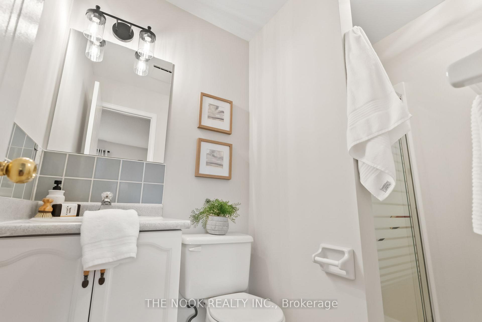 Photo 21 of 745 Grandview Street N, Oshawa, Pinecrest — HOMEH