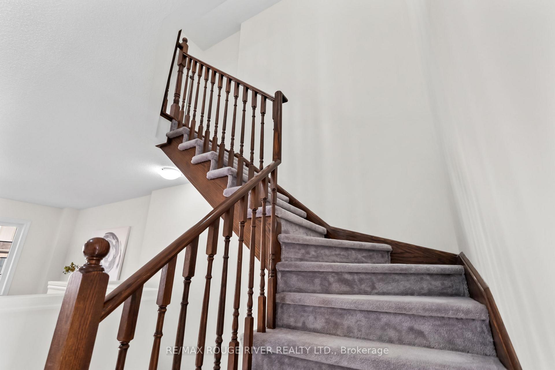 Photo 19 of 4 Benjamin Way, Whitby, Blue Grass Meadows — HOMEH