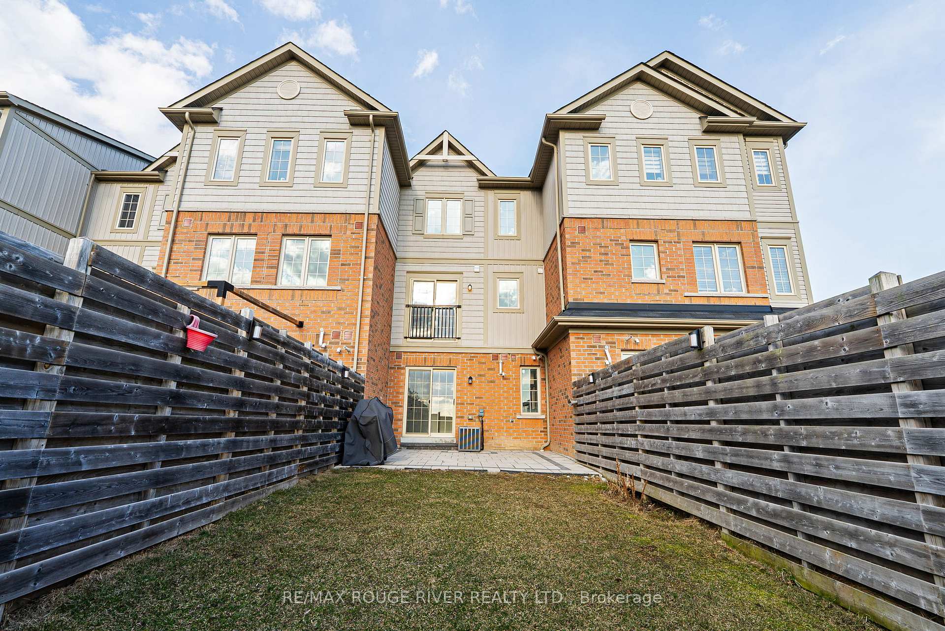 Photo 40 of 4 Benjamin Way, Whitby, Blue Grass Meadows — HOMEH
