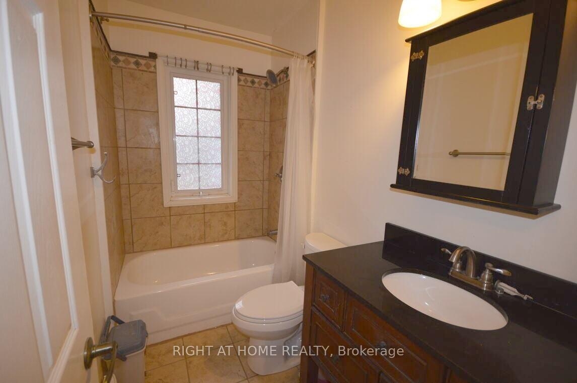 Photo 5 of 1685 Devine Road, Ottawa, Vars Village — HOMEH