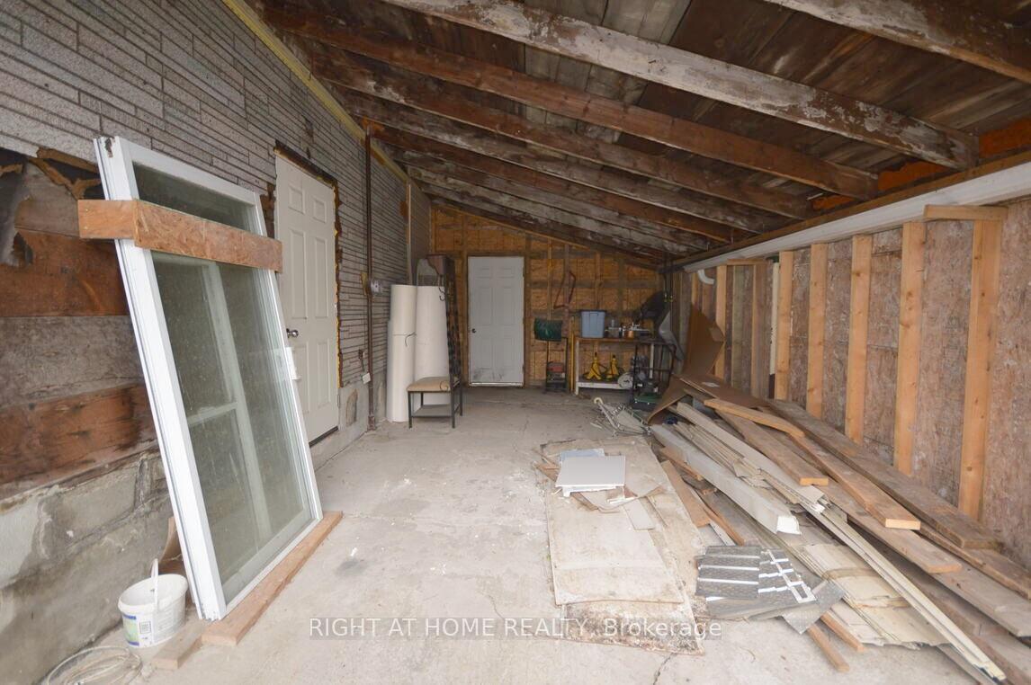 Photo 6 of 1685 Devine Road, Ottawa, Vars Village — HOMEH