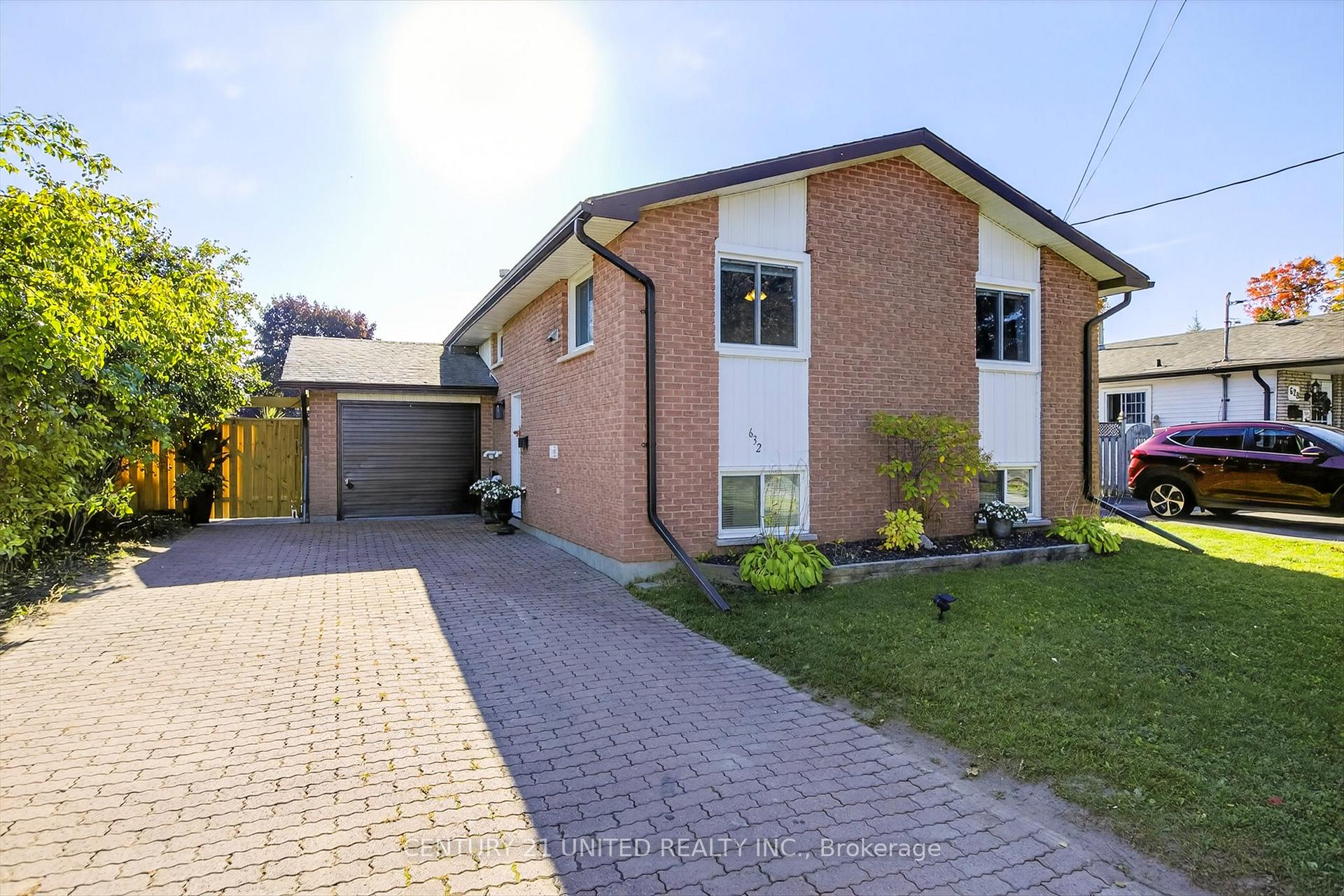 Photo 3 of 632 Otonabee Drive, Peterborough, Ashburnham Ward 4 — HOMEH