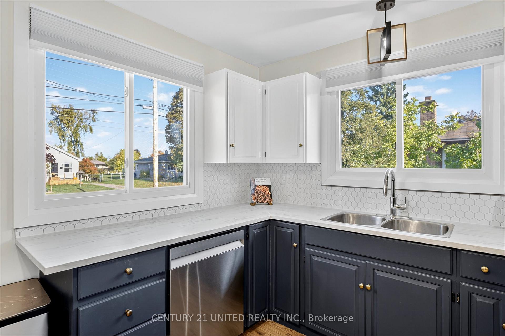 Photo 12 of 632 Otonabee Drive, Peterborough, Ashburnham Ward 4 — HOMEH