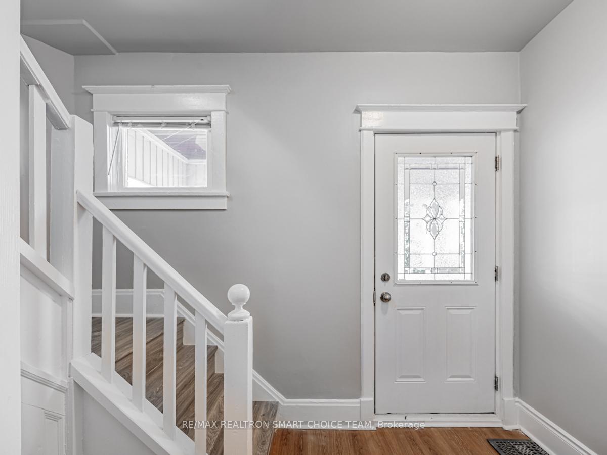 Photo 5 of Unit 2, 141 Agnes Street, Oshawa, O'Neill — HOMEH