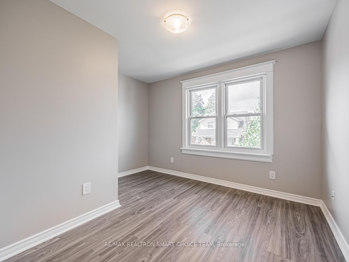 Photo 16 of Unit 2, 141 Agnes Street, Oshawa, O'Neill — HOMEH