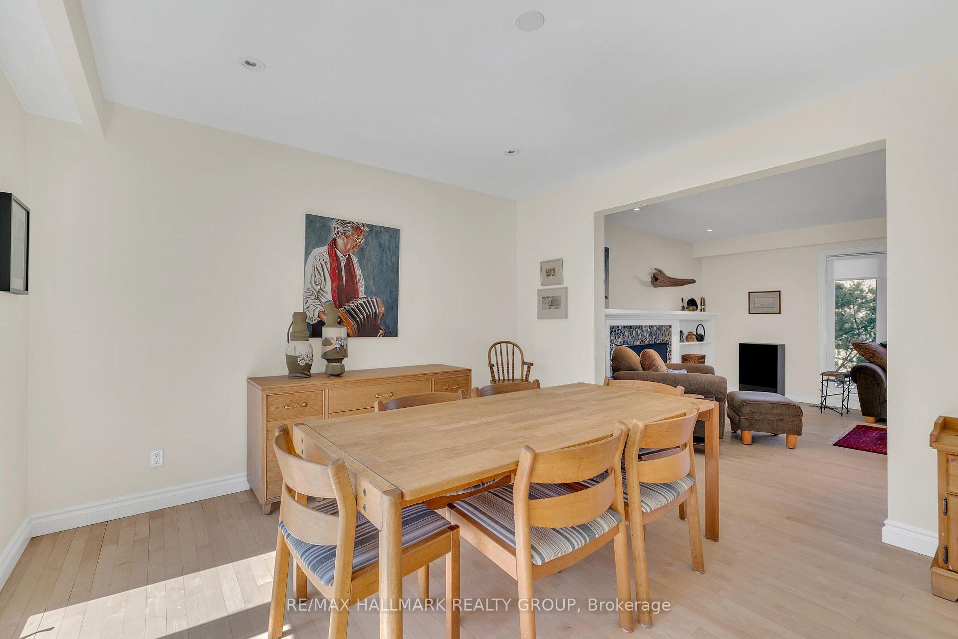 Photo 7 of 272 Lincoln Heights Road, Ottawa, Lincoln Heights — HOMEH