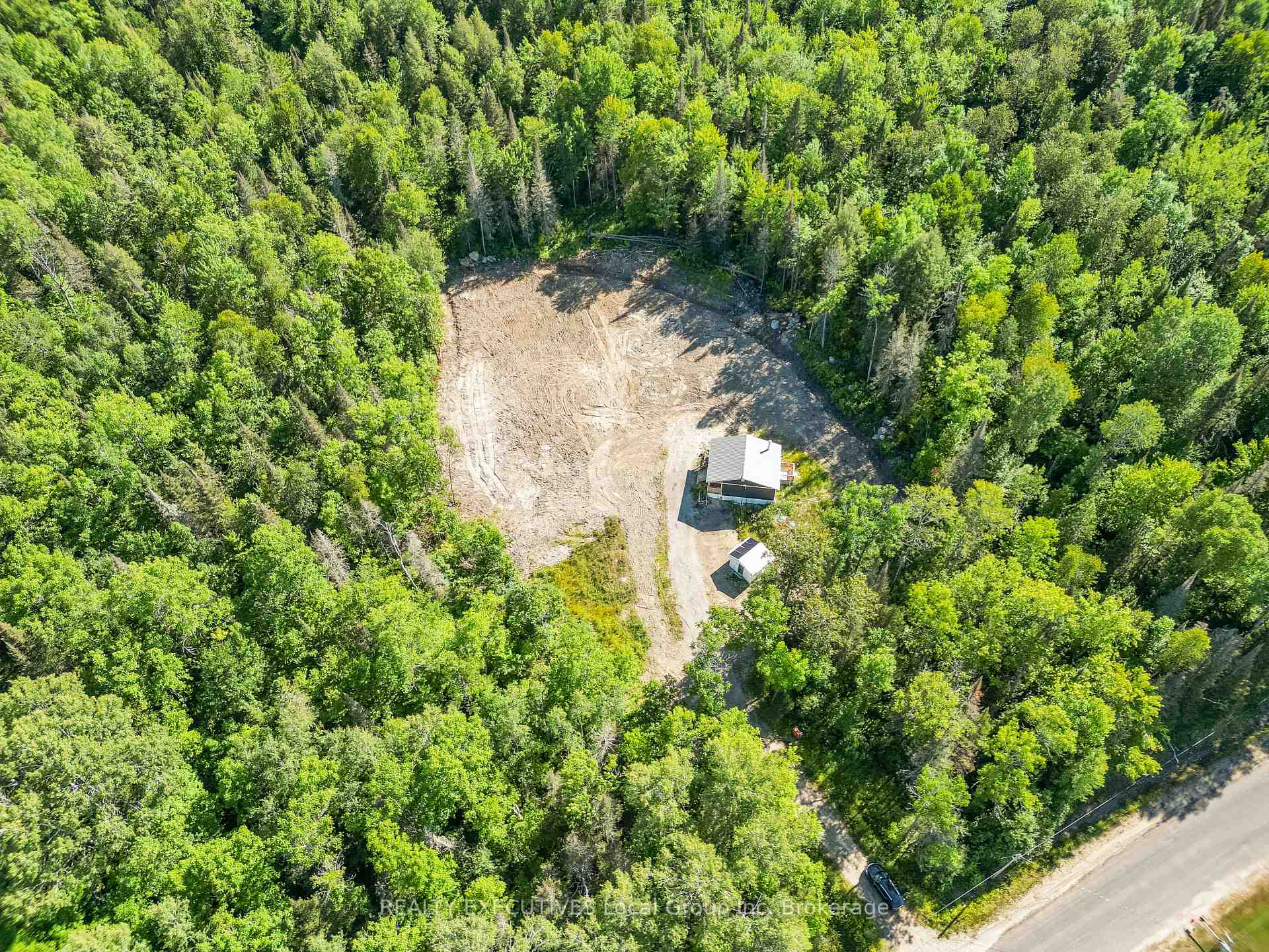 Photo 5 of 1348 Peddlers Drive, Calvin — HOMEH