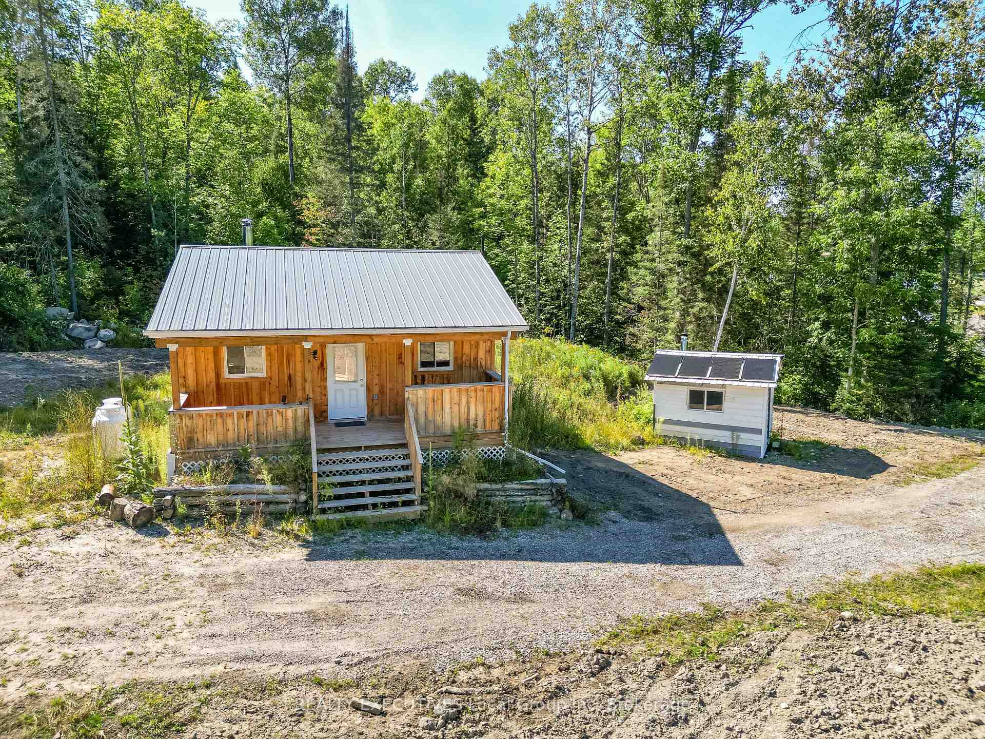 Photo 8 of 1348 Peddlers Drive, Calvin — HOMEH