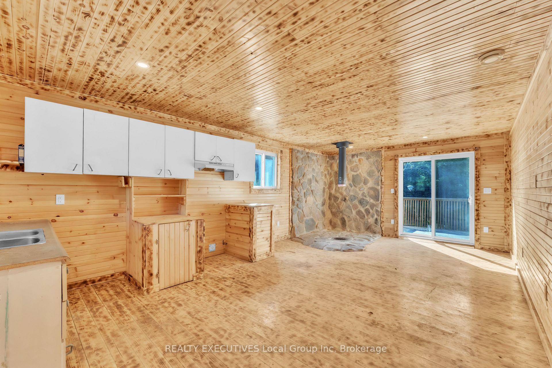 Photo 13 of 1348 Peddlers Drive, Calvin — HOMEH
