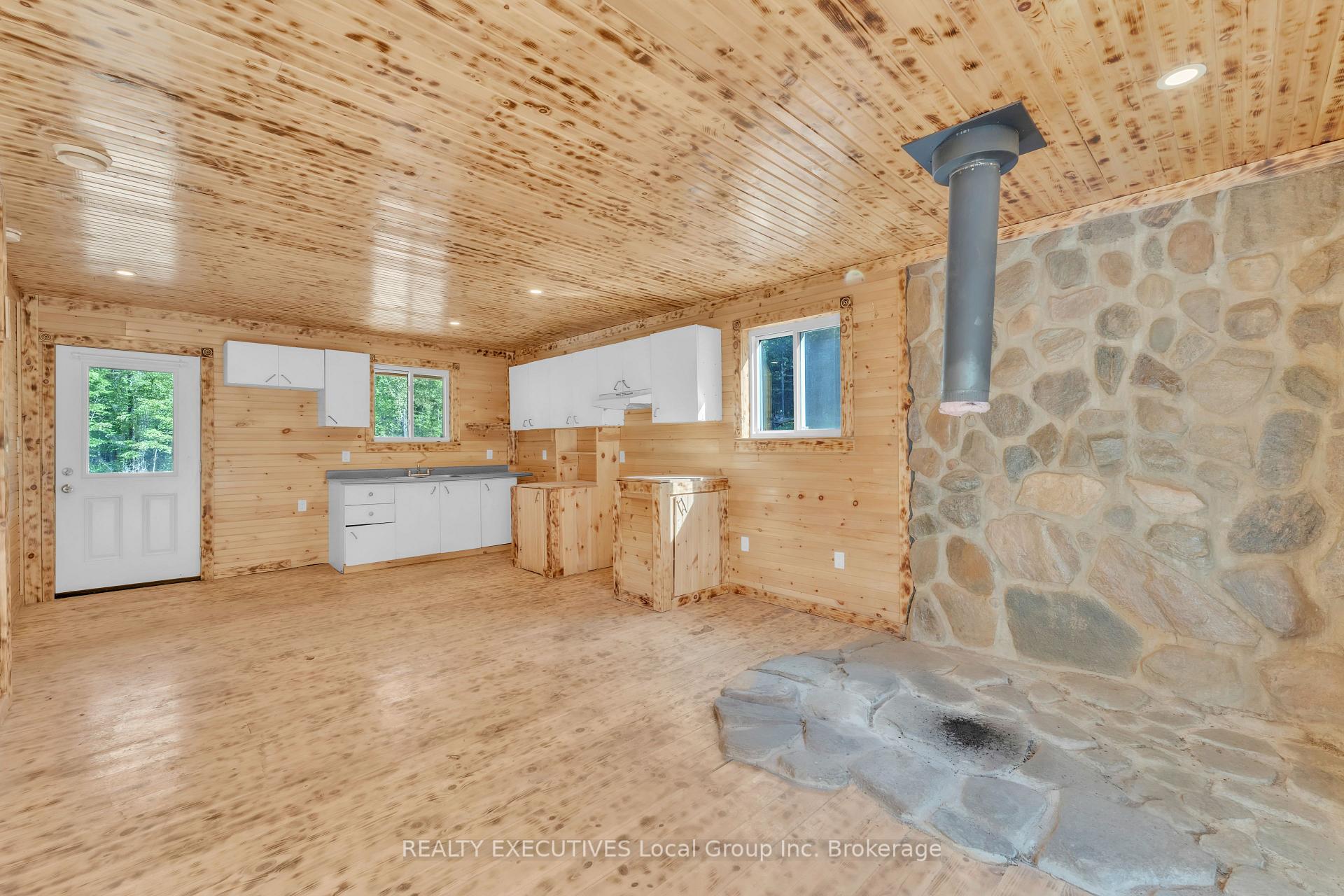 Photo 18 of 1348 Peddlers Drive, Calvin — HOMEH