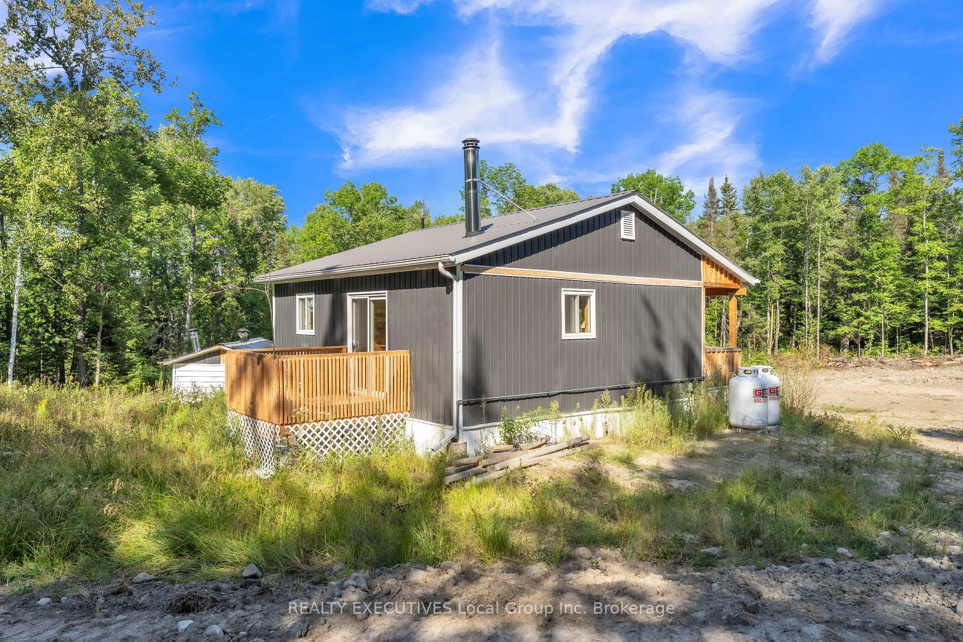 Photo 26 of 1348 Peddlers Drive, Calvin — HOMEH