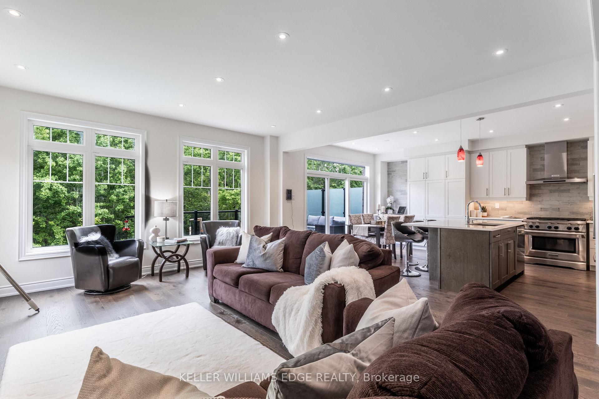 Photo 10 of 64 Elysian Fields Circle, Brampton, Bram West — HOMEH