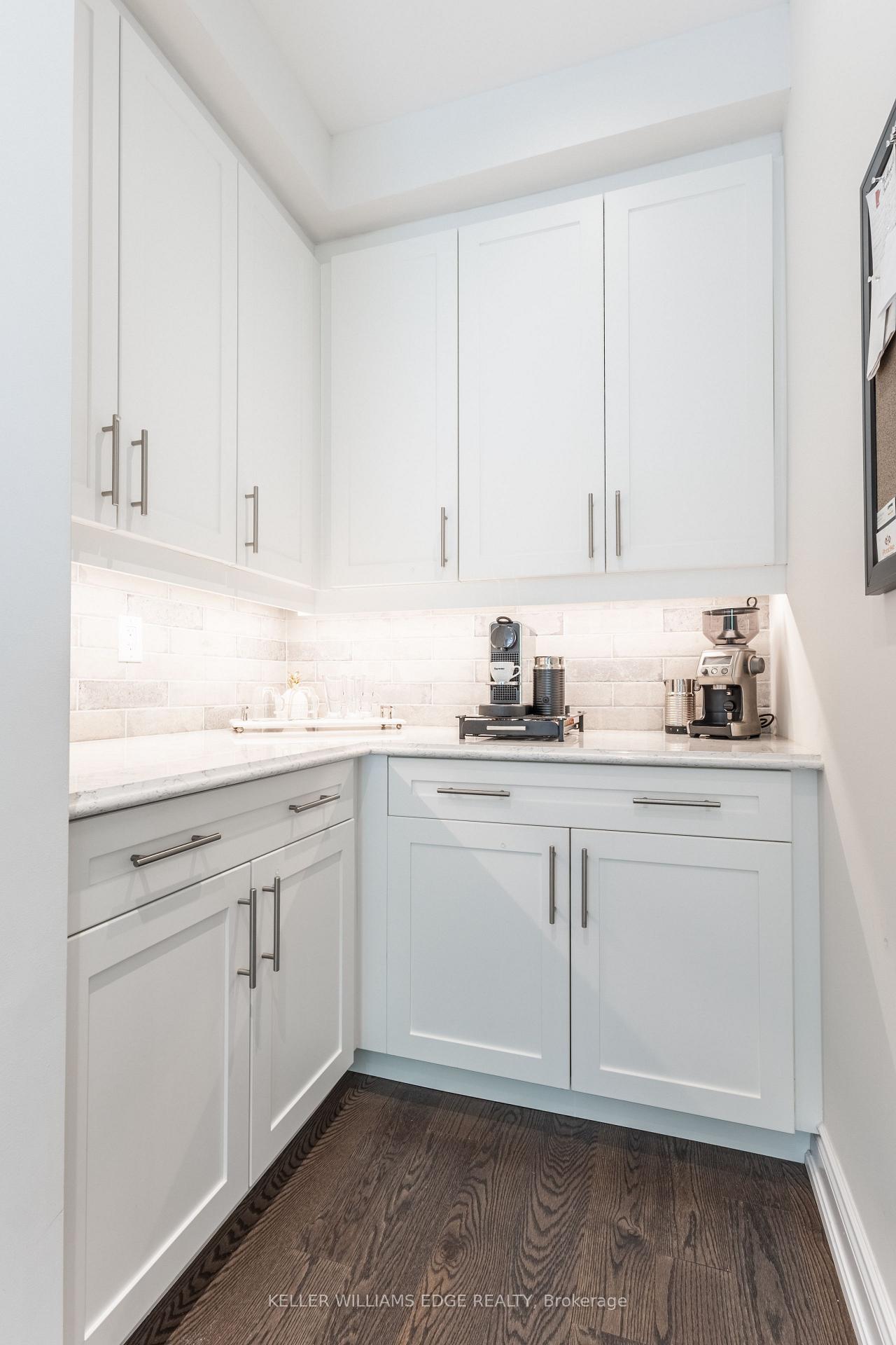 Photo 18 of 64 Elysian Fields Circle, Brampton, Bram West — HOMEH