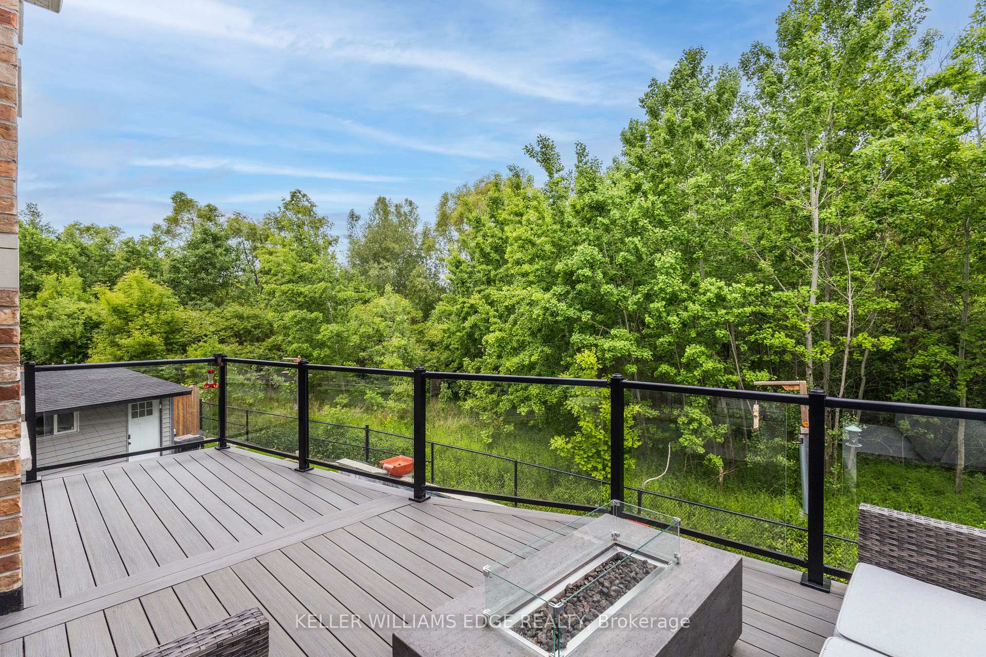 Photo 41 of 64 Elysian Fields Circle, Brampton, Bram West — HOMEH