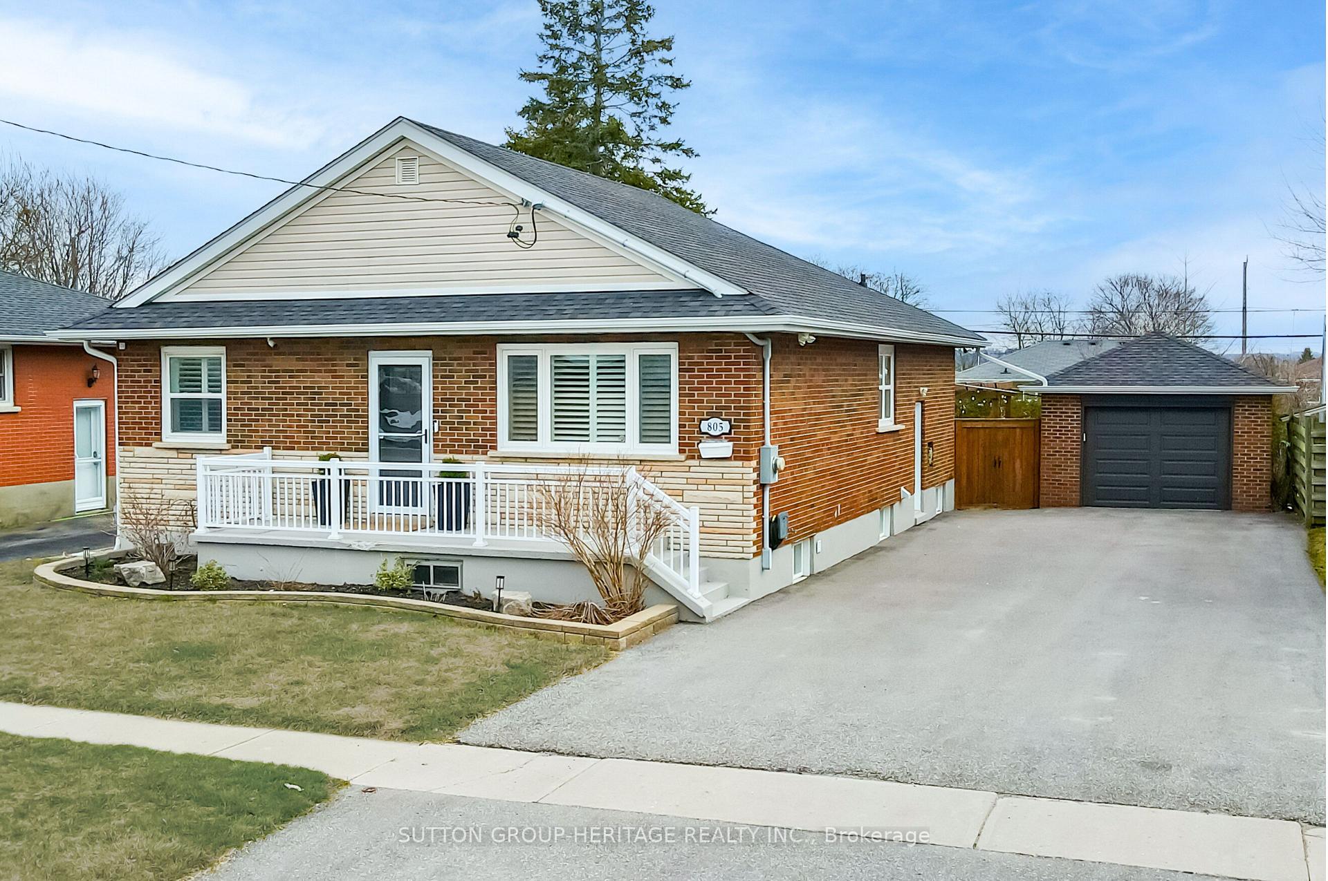 Photo 2 of 805 Sylvia Street, Oshawa, Lakeview — HOMEH