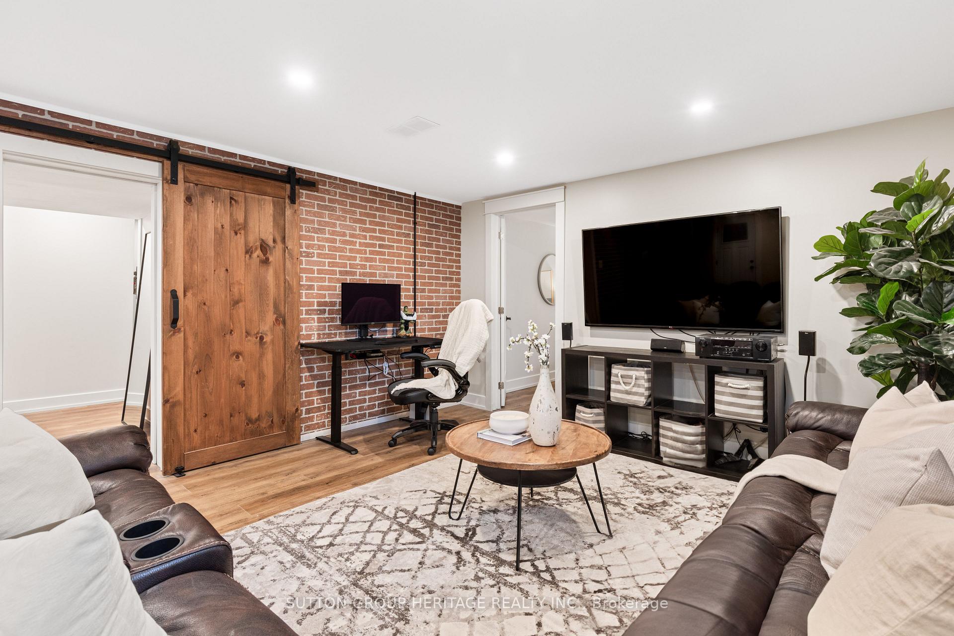 Photo 32 of 805 Sylvia Street, Oshawa, Lakeview — HOMEH