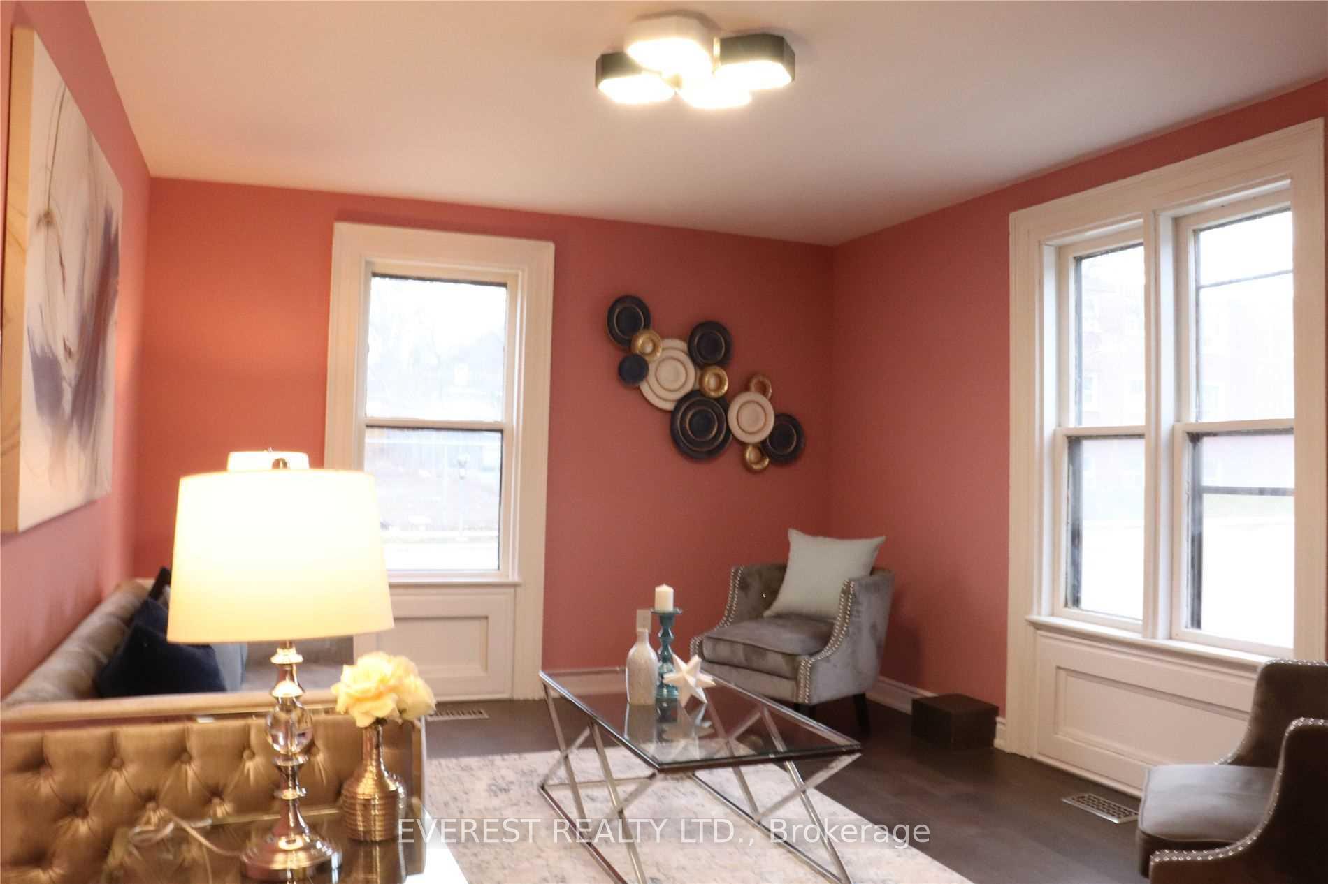 Photo 1 of 124 Ontario Street E, Oshawa, O'Neill — HOMEH