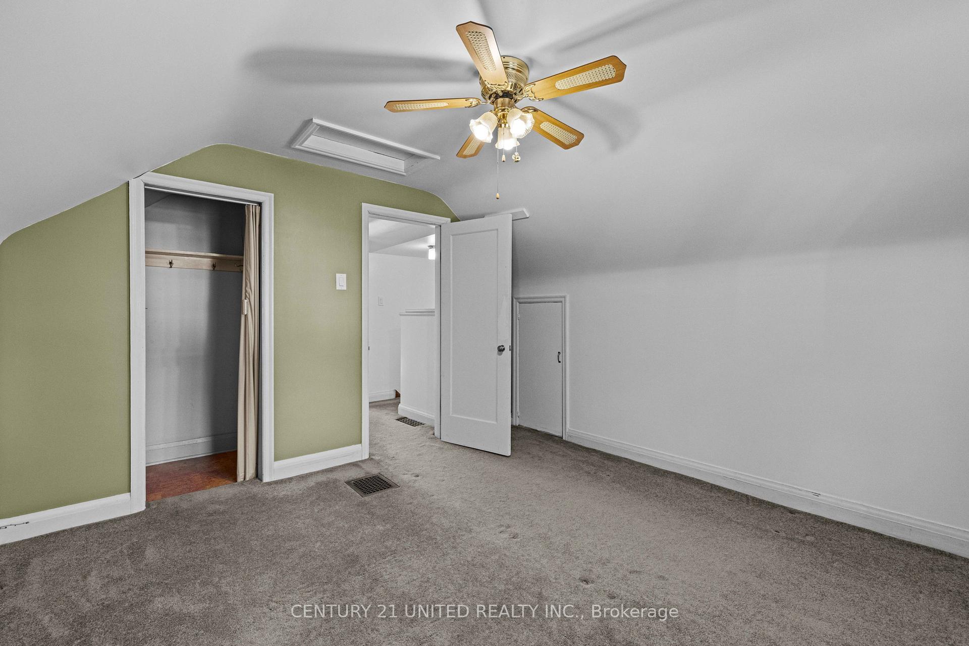 Photo 12 of 572 Murray Street, Peterborough, Town Ward 3 — HOMEH