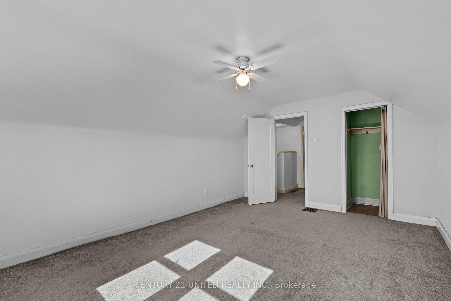 Photo 15 of 572 Murray Street, Peterborough, Town Ward 3 — HOMEH