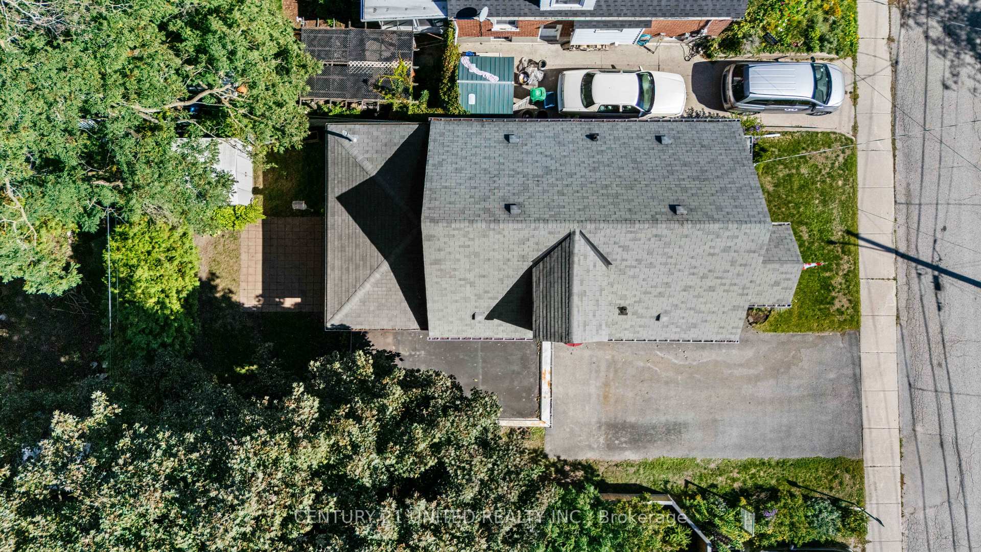 Photo 31 of 572 Murray Street, Peterborough, Town Ward 3 — HOMEH