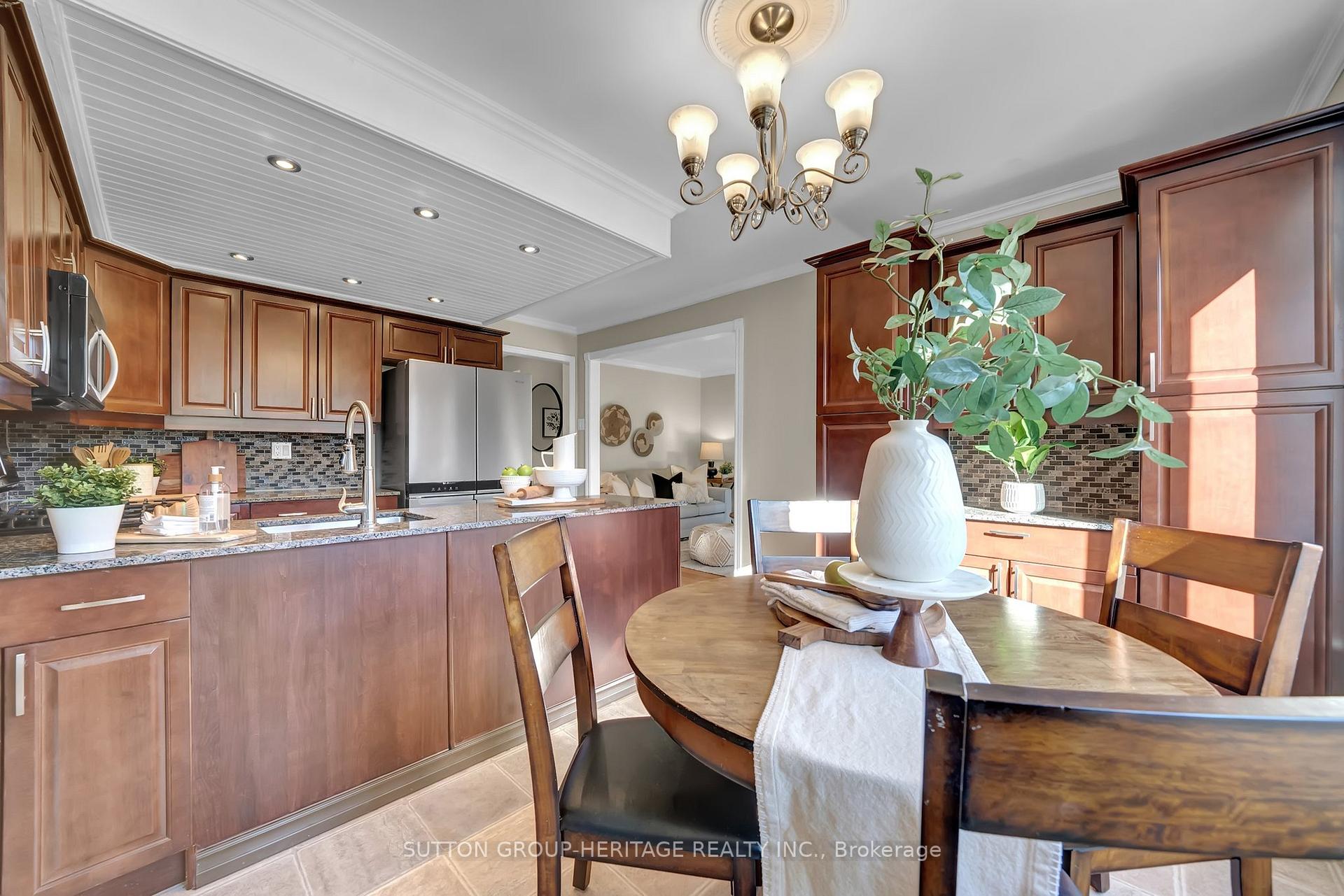 Photo 13 of 9 Draper Court, Whitby, Lynde Creek — HOMEH