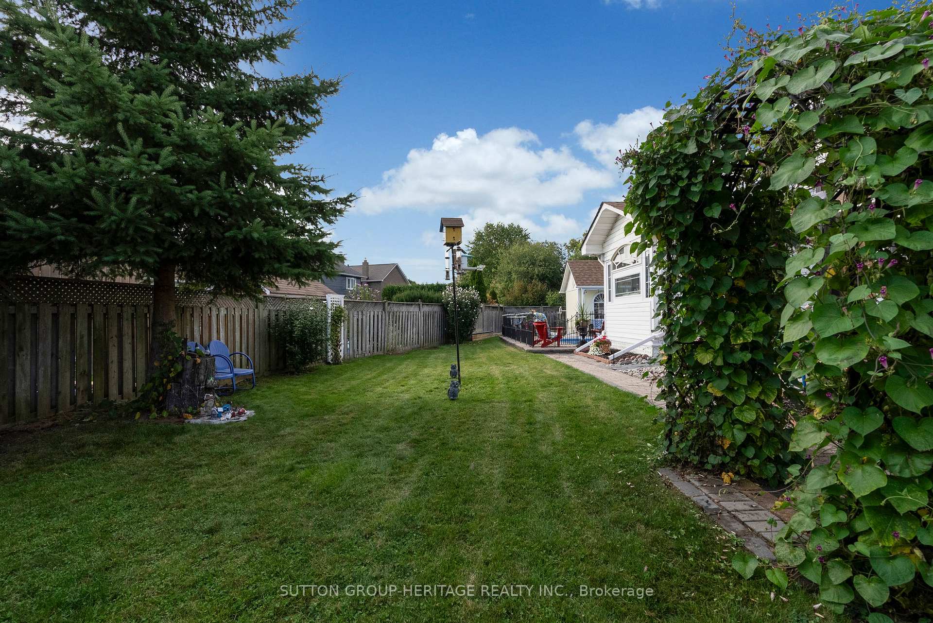 Photo 27 of 9 Draper Court, Whitby, Lynde Creek — HOMEH