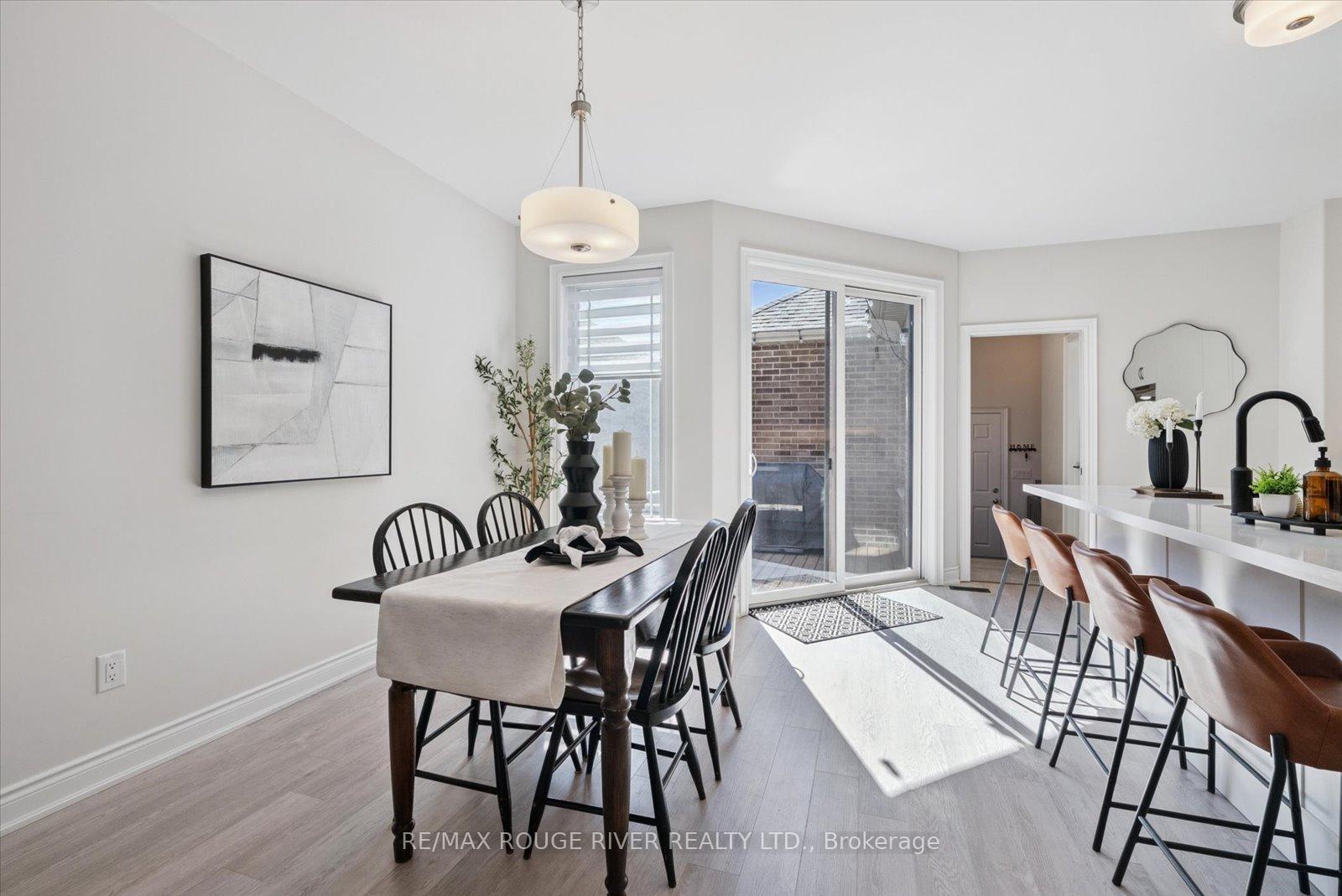 Photo 11 of 1093 Rippingale Trail, Peterborough, Northcrest Ward 5 — HOMEH