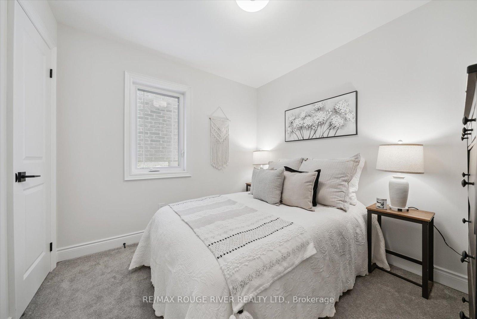 Photo 17 of 1093 Rippingale Trail, Peterborough, Northcrest Ward 5 — HOMEH
