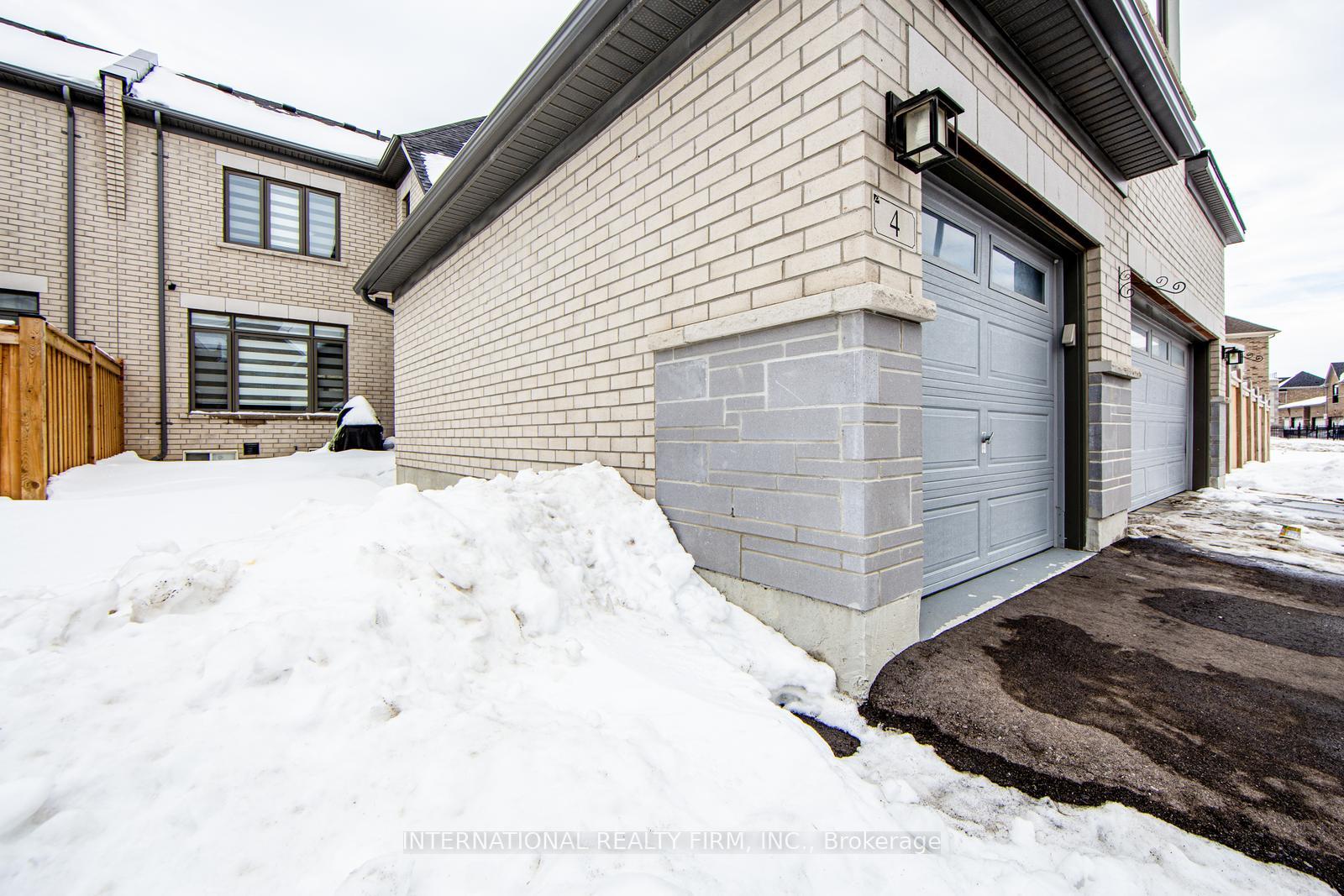 Photo 41 of 4 Hahn Street, Whitby, Rural Whitby — HOMEH