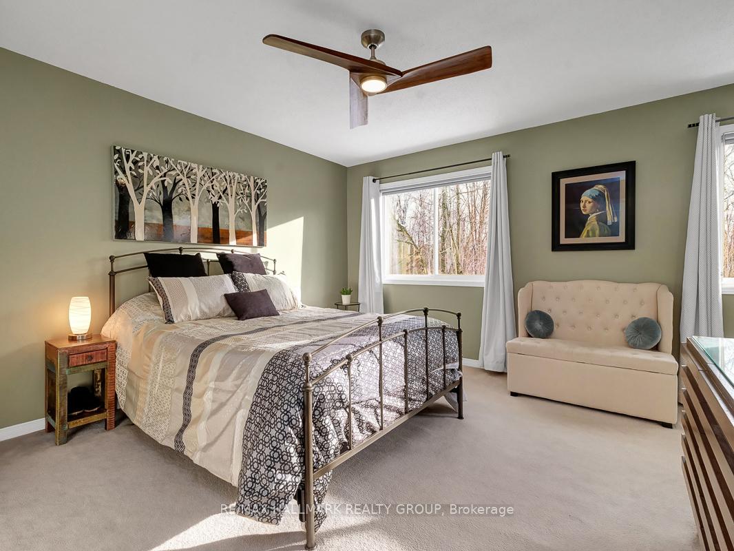 Photo 15 of 464 Lawler Crescent, Ottawa, Chatelaine Village — HOMEH