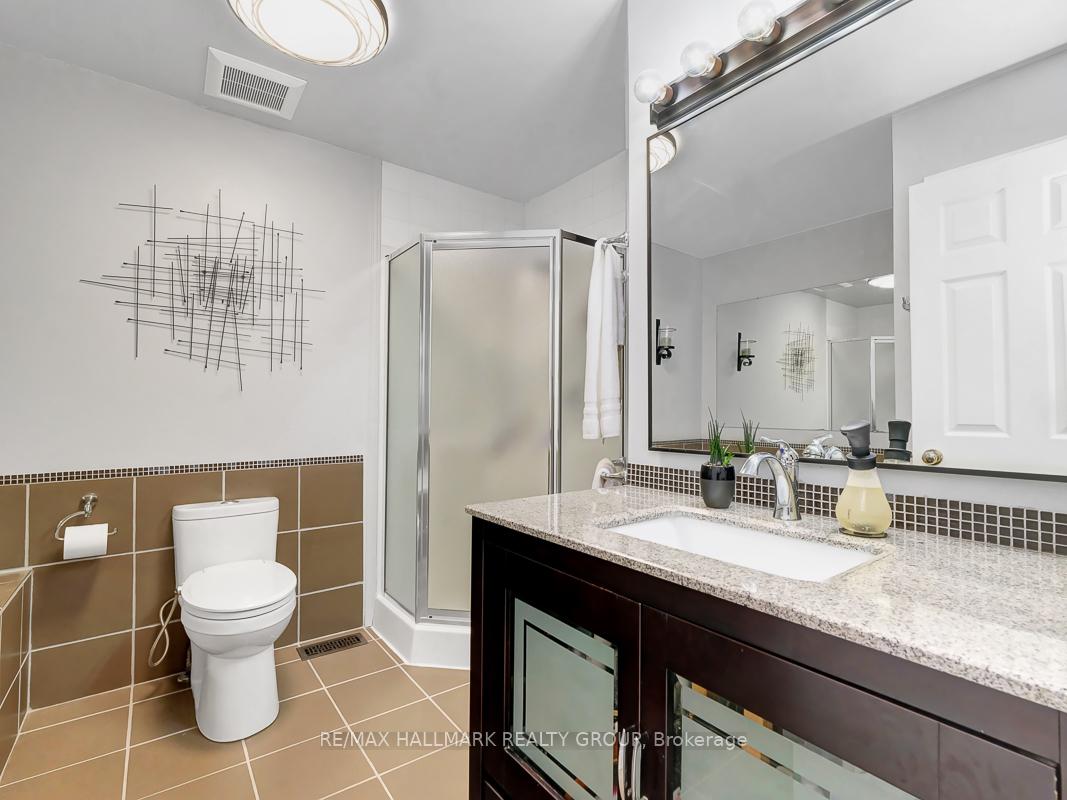 Photo 19 of 464 Lawler Crescent, Ottawa, Chatelaine Village — HOMEH
