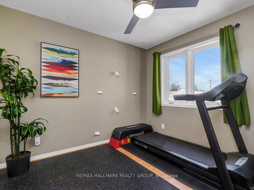 Photo 23 of 464 Lawler Crescent, Ottawa, Chatelaine Village — HOMEH