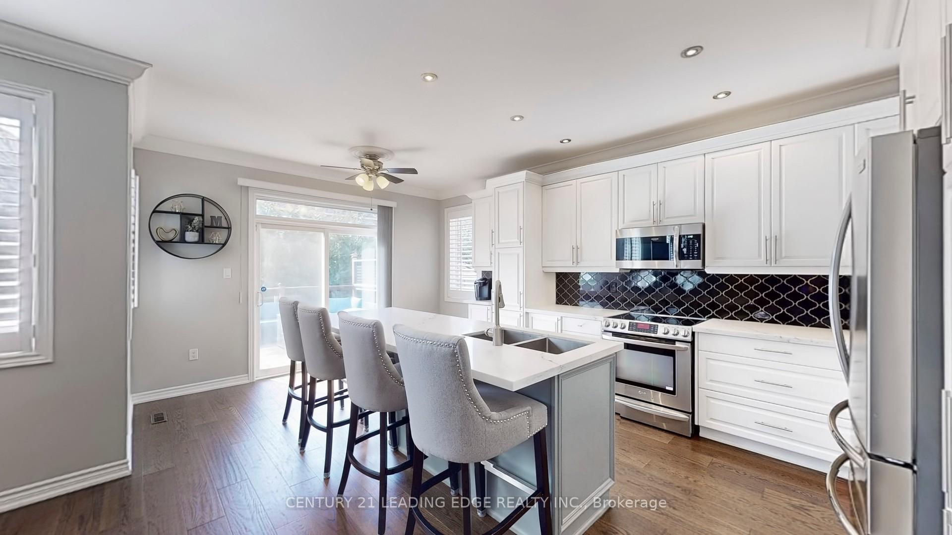 Photo 10 of 43 Sleepy Hollow Place, Whitby, Taunton North — HOMEH