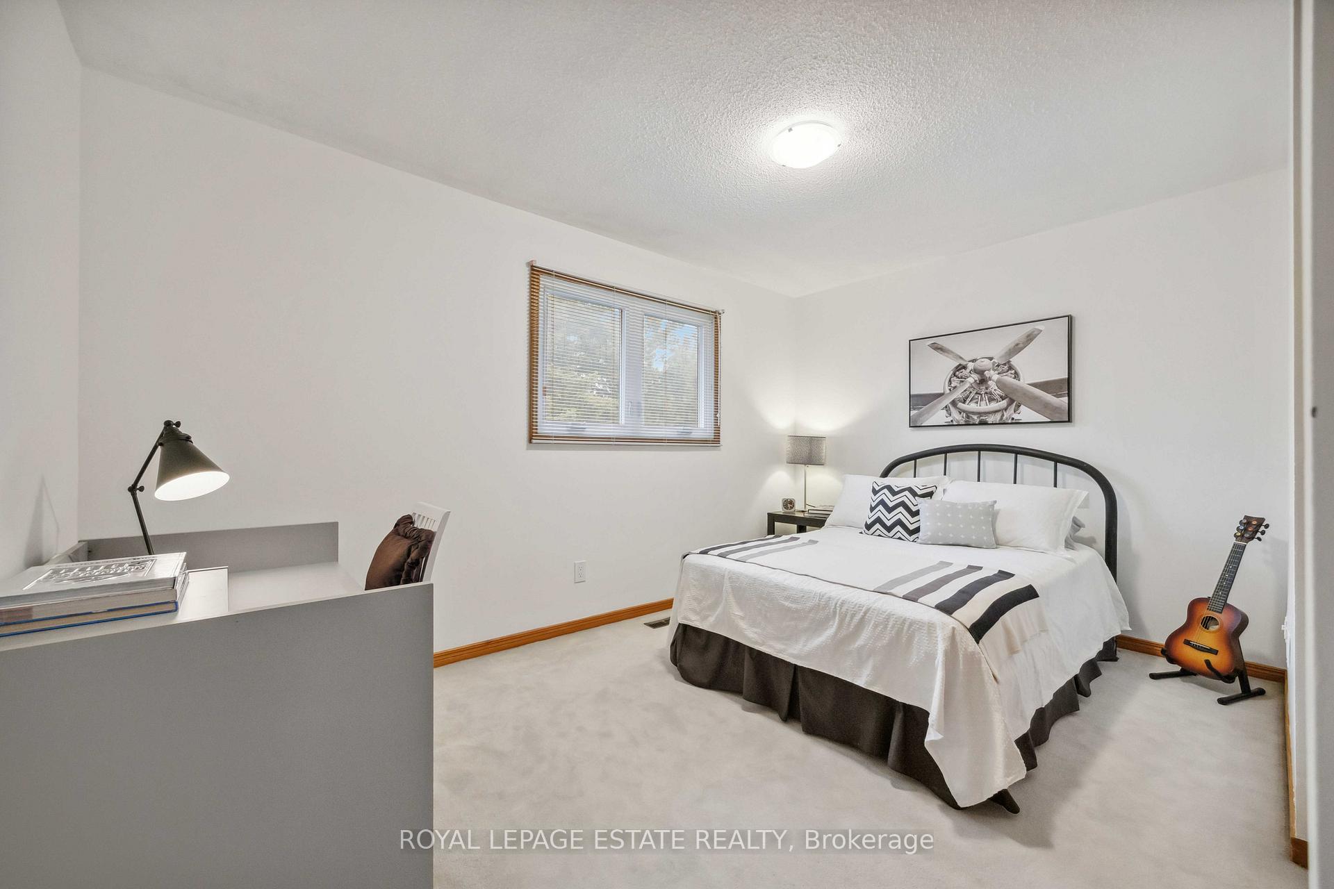 Photo 25 of 124 Glen Shields Avenue, Vaughan, Glen Shields — HOMEH