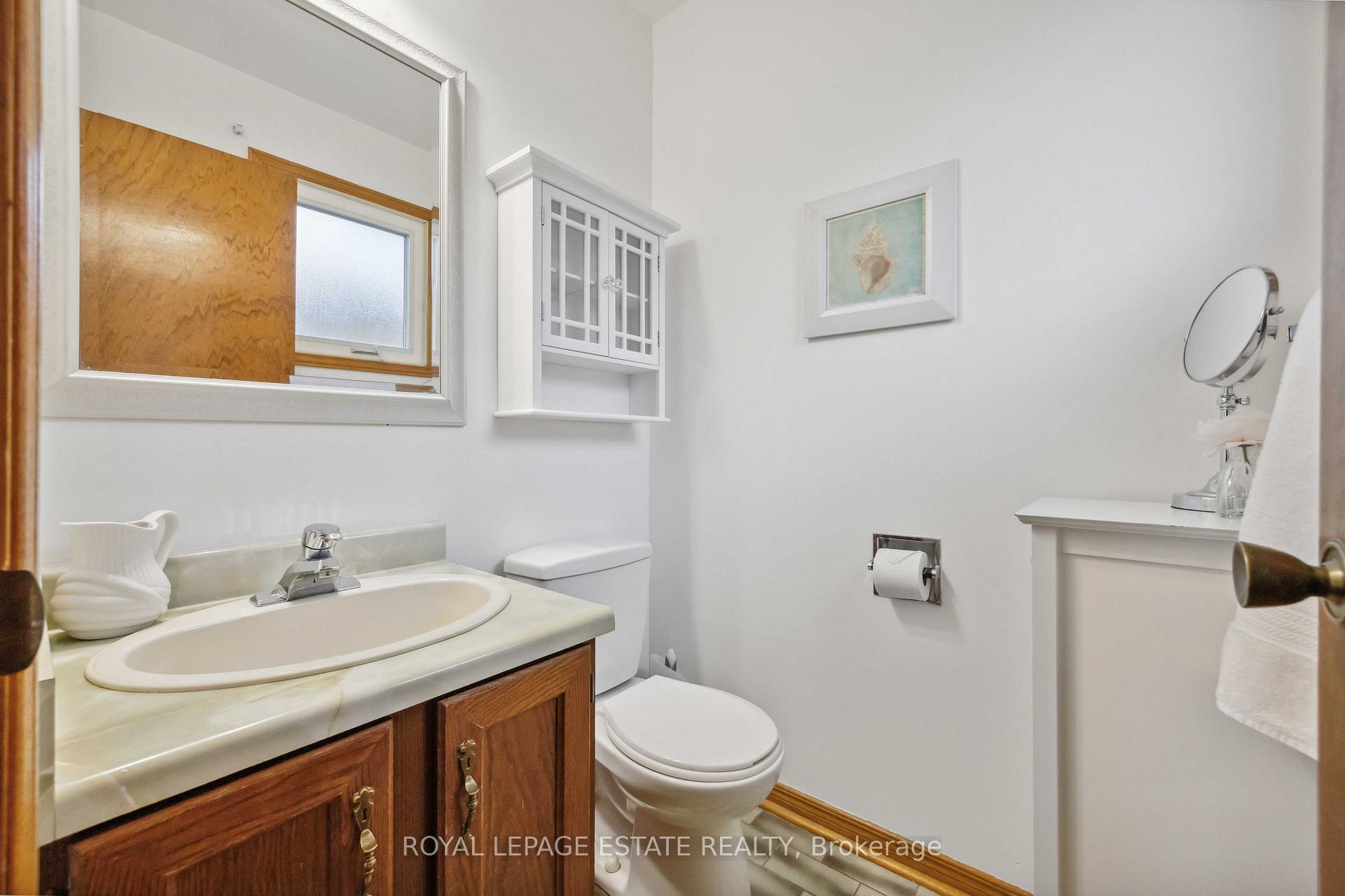 Photo 32 of 124 Glen Shields Avenue, Vaughan, Glen Shields — HOMEH
