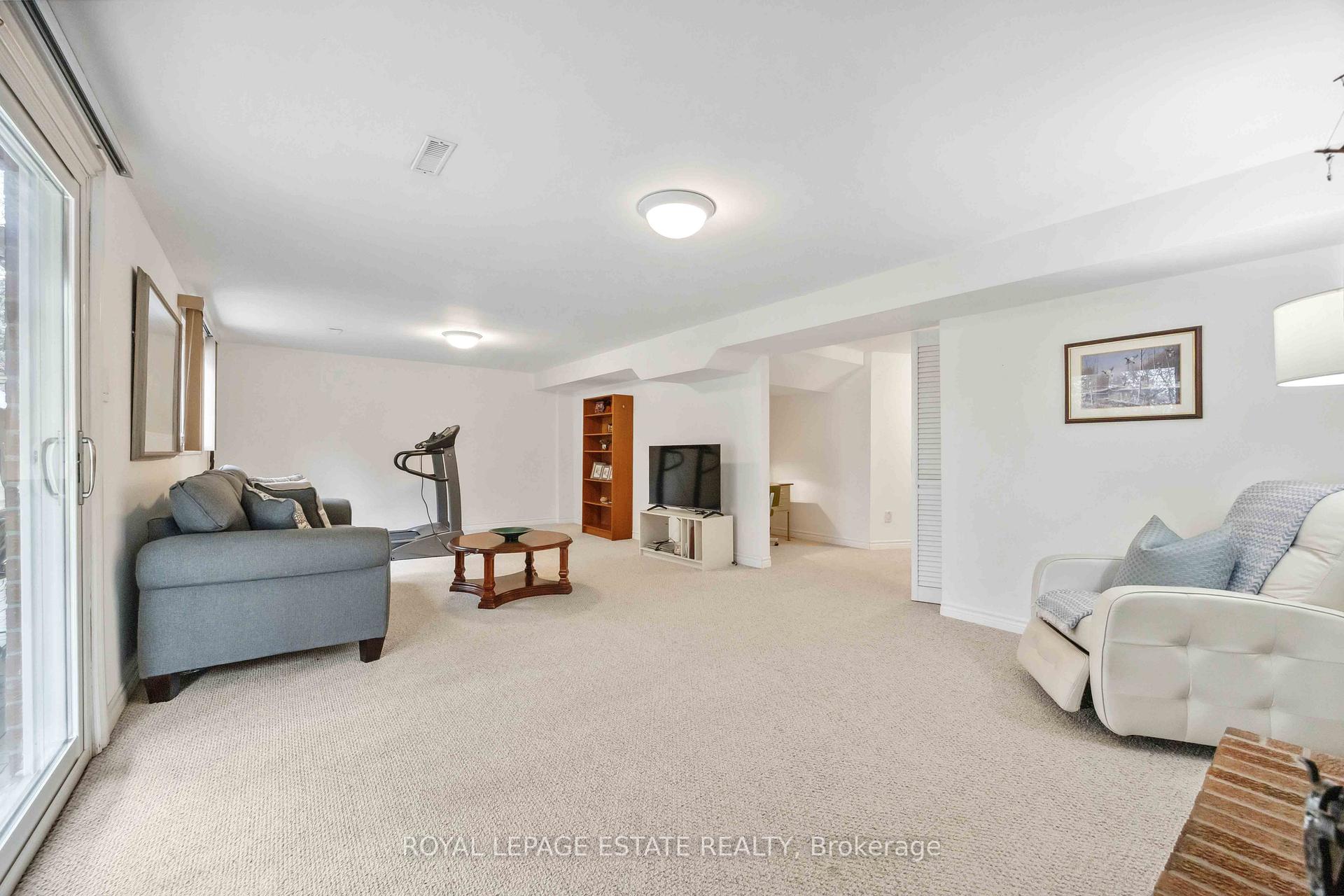 Photo 44 of 124 Glen Shields Avenue, Vaughan, Glen Shields — HOMEH