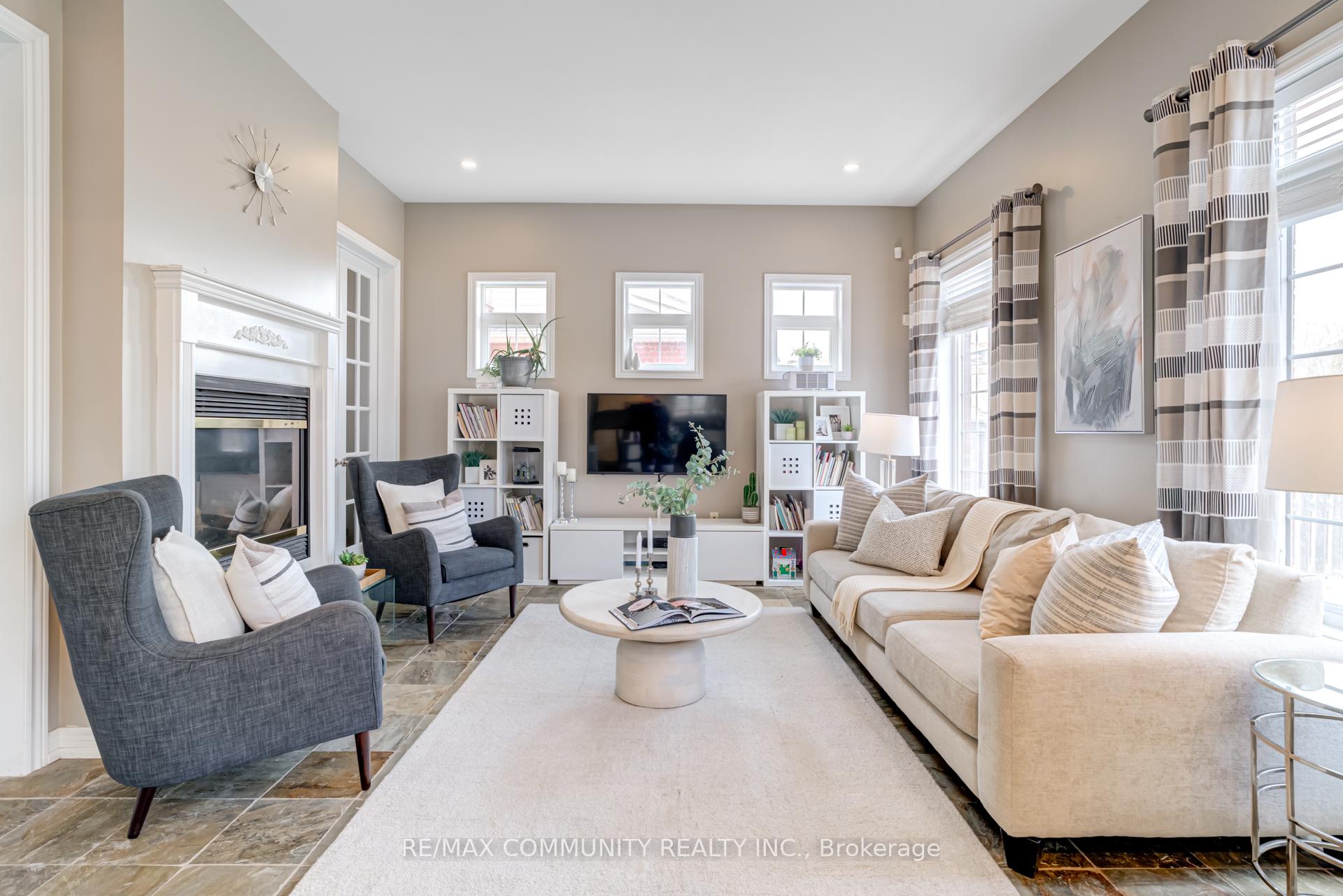 Photo 13 of 1673 Ballantrae Drive, Oshawa, Taunton — HOMEH