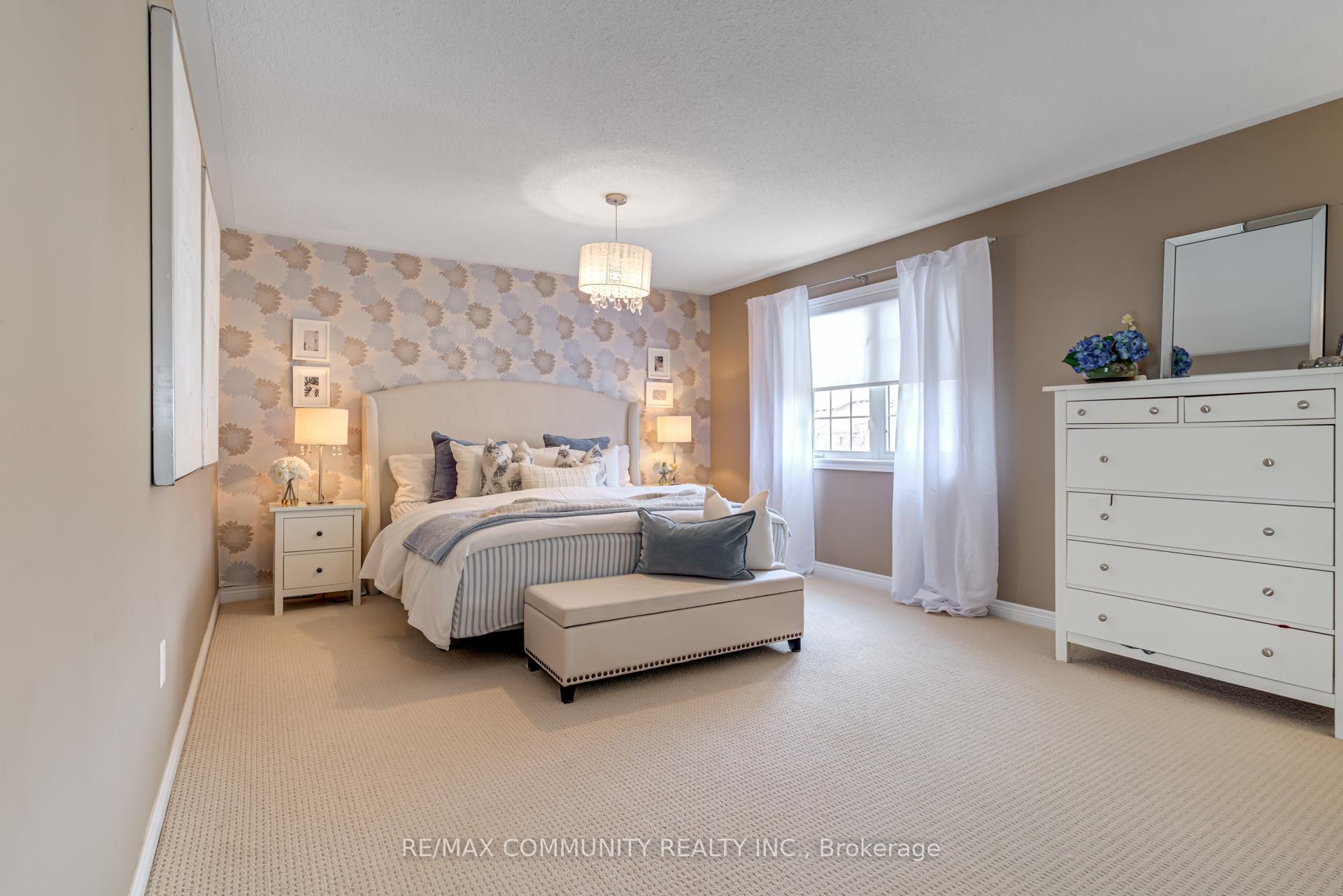 Photo 19 of 1673 Ballantrae Drive, Oshawa, Taunton — HOMEH