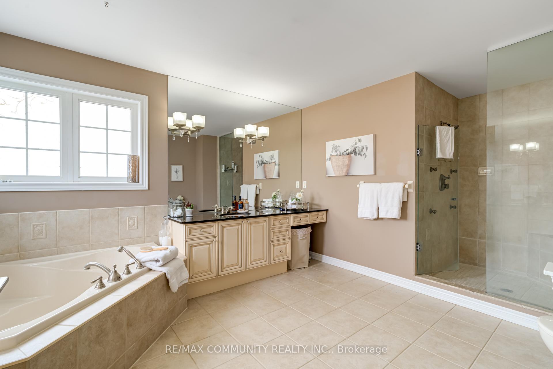 Photo 22 of 1673 Ballantrae Drive, Oshawa, Taunton — HOMEH