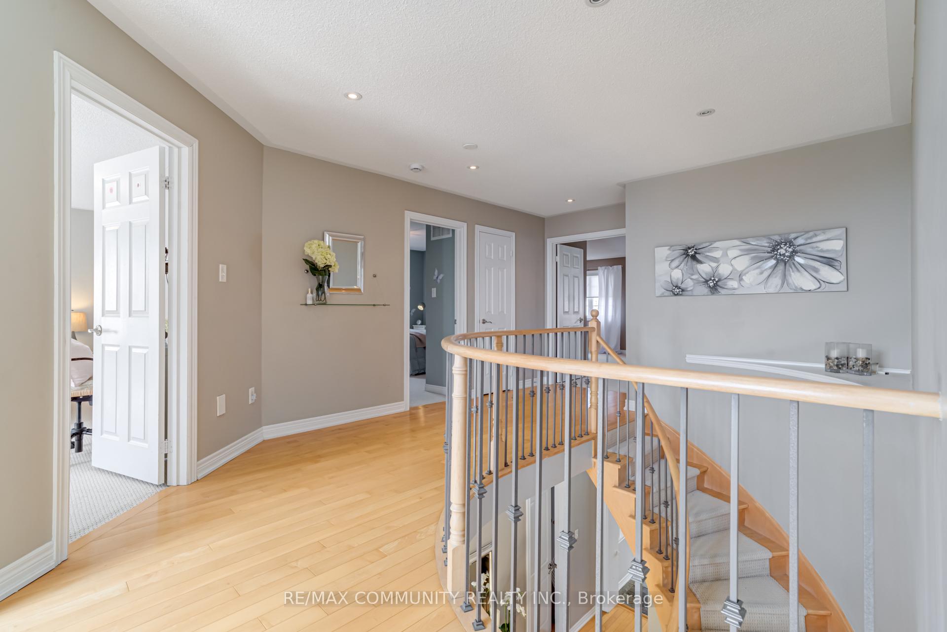 Photo 28 of 1673 Ballantrae Drive, Oshawa, Taunton — HOMEH