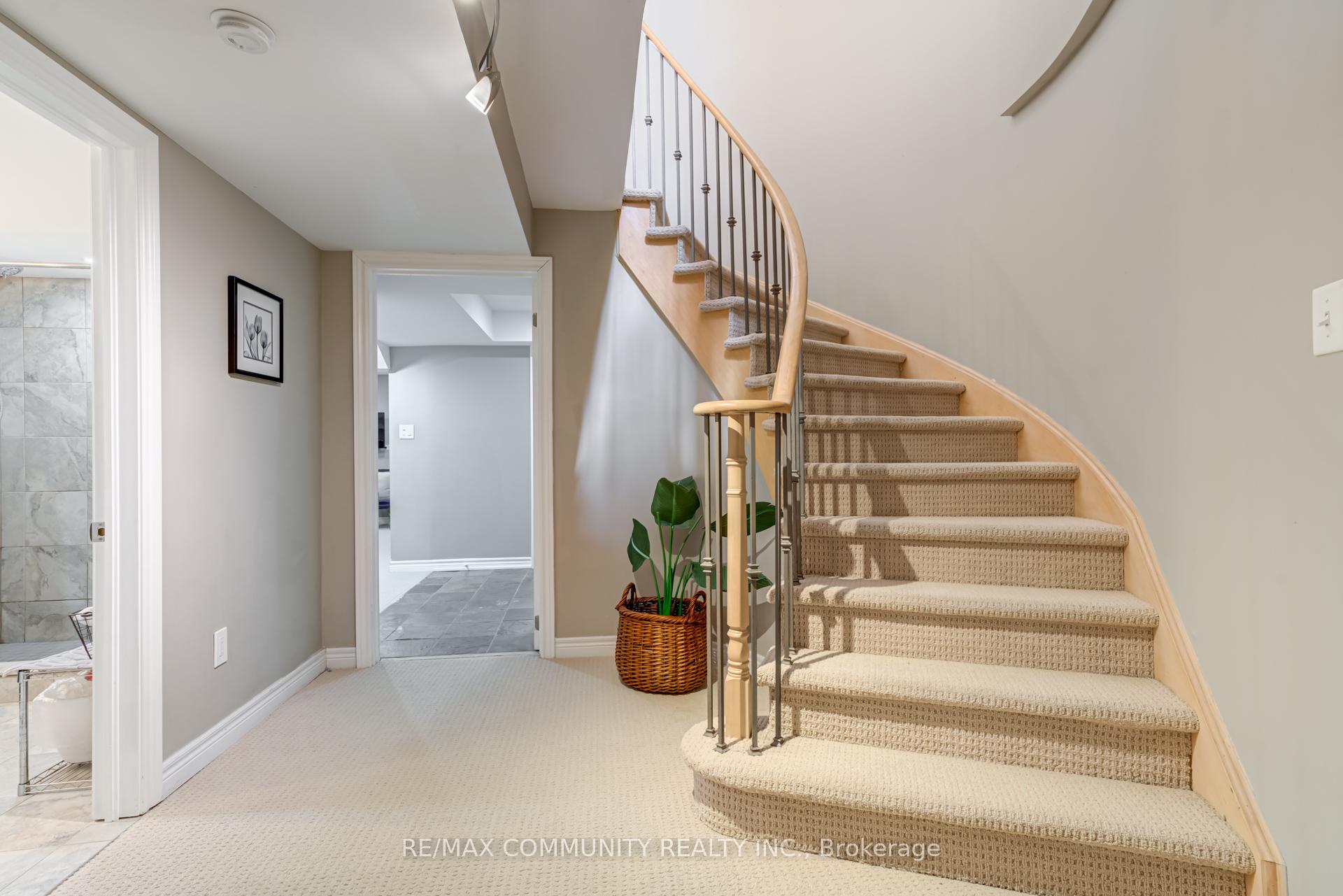 Photo 29 of 1673 Ballantrae Drive, Oshawa, Taunton — HOMEH