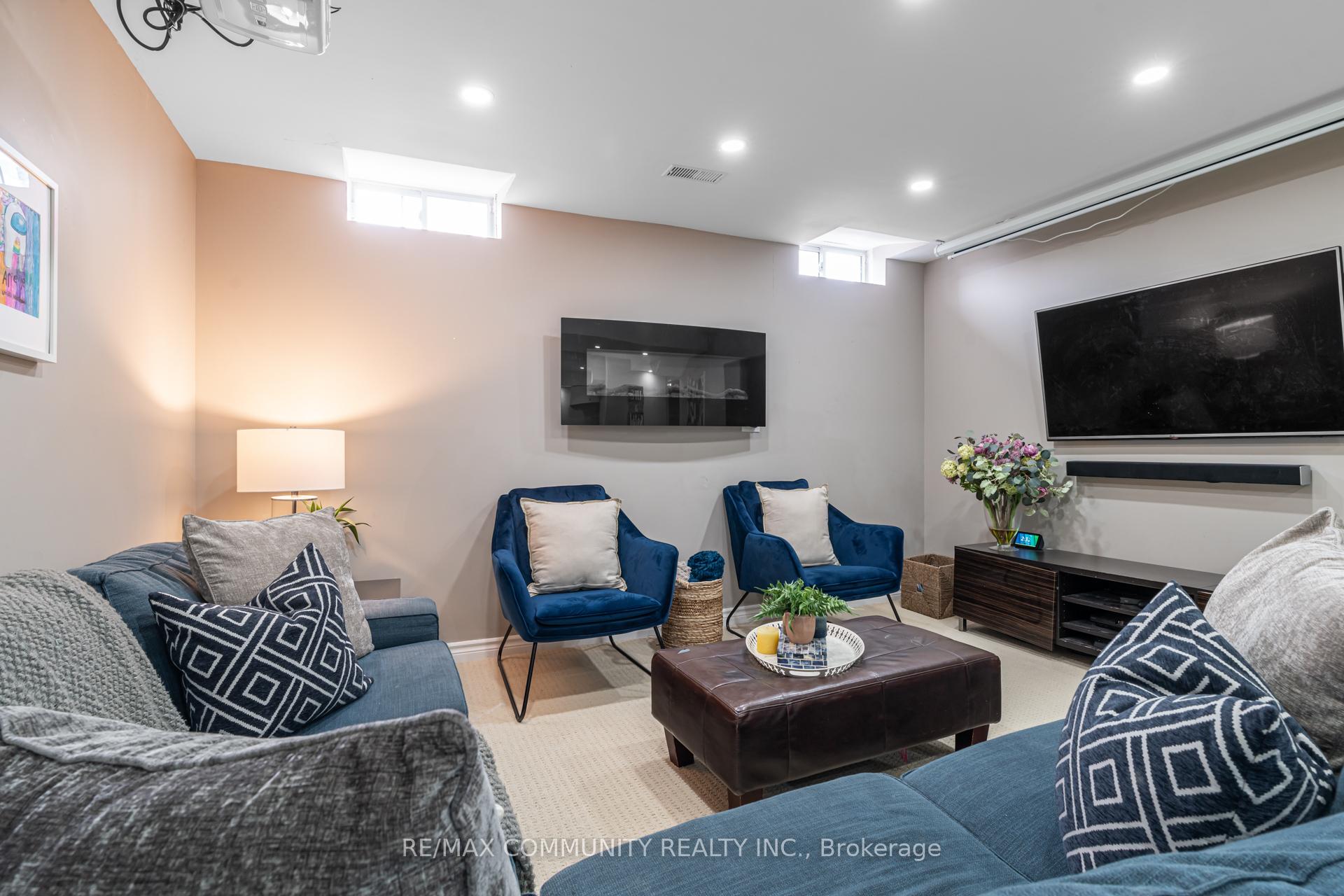 Photo 32 of 1673 Ballantrae Drive, Oshawa, Taunton — HOMEH