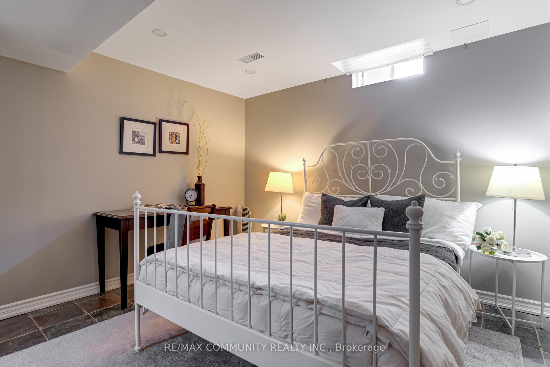 Photo 36 of 1673 Ballantrae Drive, Oshawa, Taunton — HOMEH