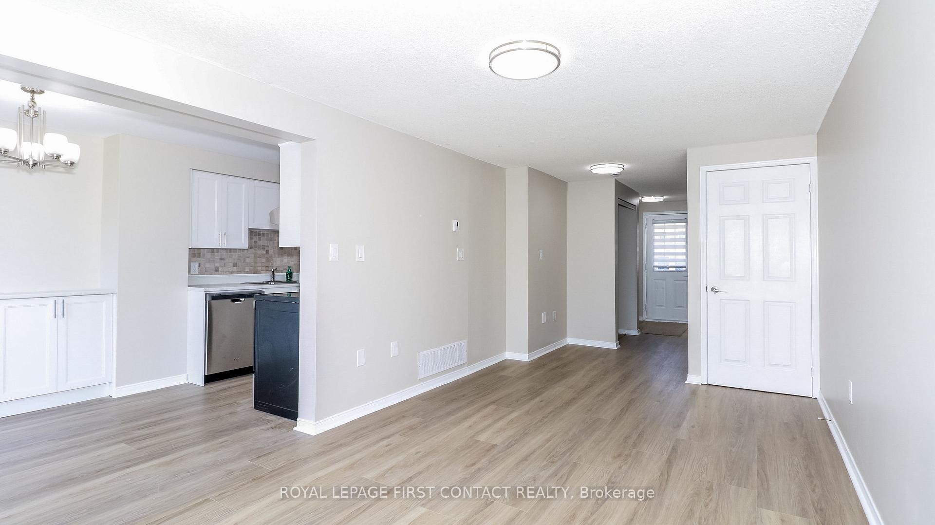 Photo 11 of 13 Lee Crescent, Barrie, Holly — HOMEH