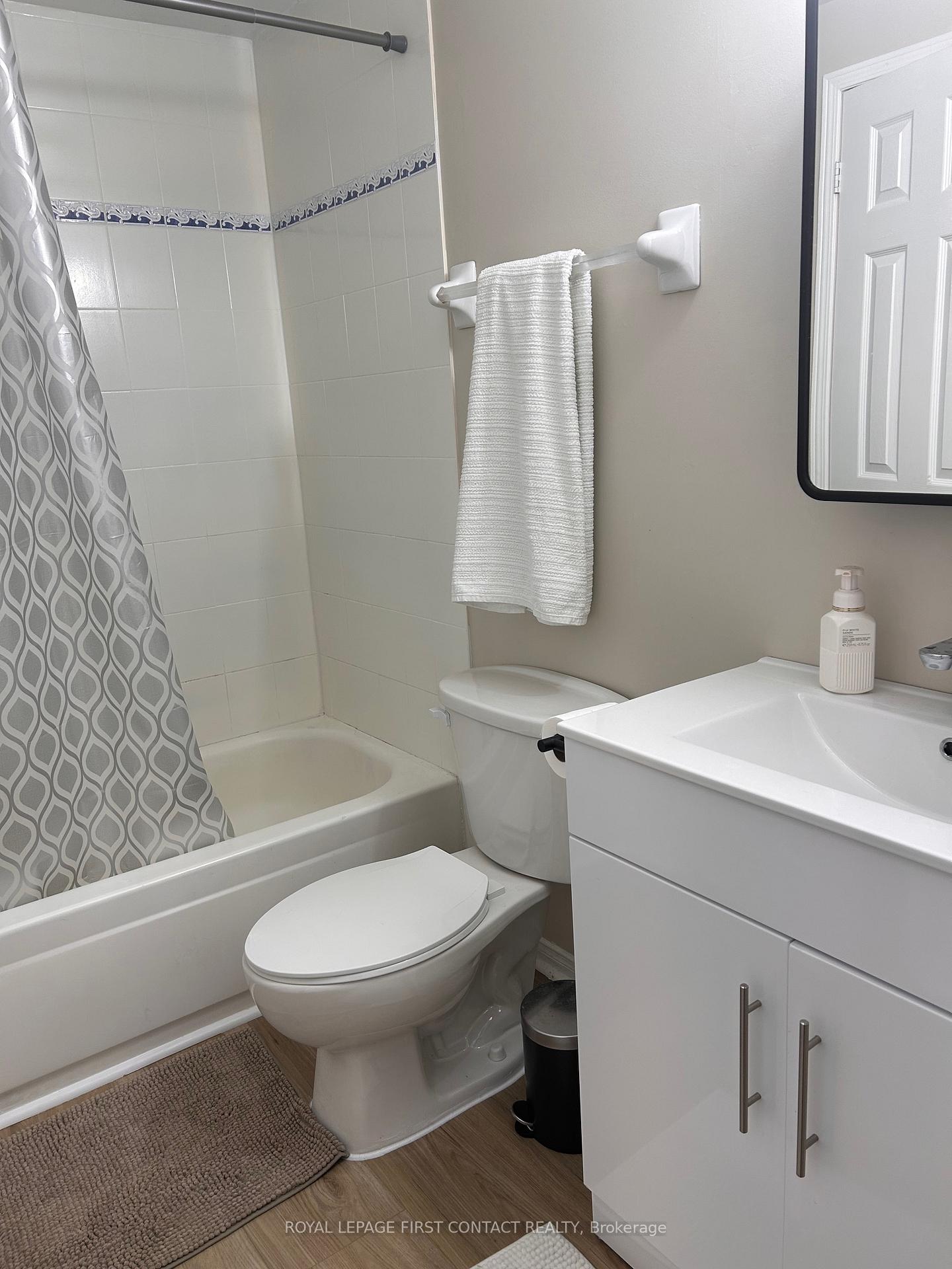 Photo 16 of 13 Lee Crescent, Barrie, Holly — HOMEH