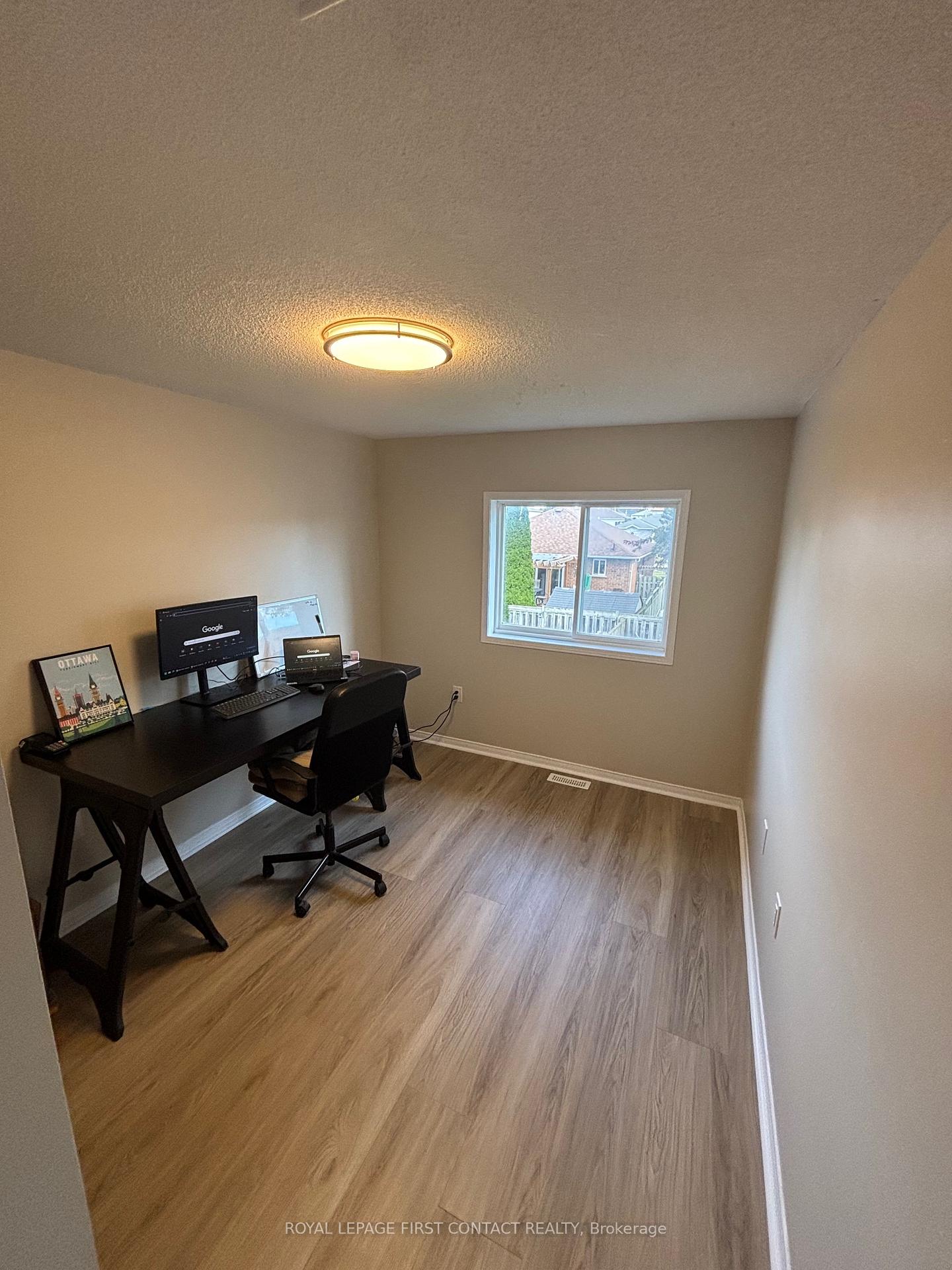 Photo 21 of 13 Lee Crescent, Barrie, Holly — HOMEH